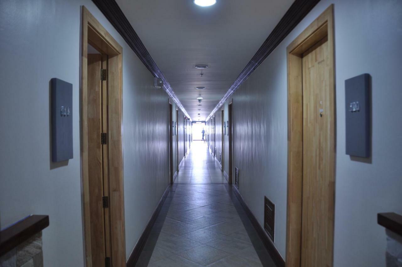 Deanettes Property Rental-Cedar Peak Condo Baguio City Ngoại thất bức ảnh